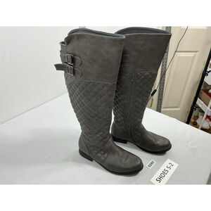 Womans RB Lily Knee High Quilted Riding Boots 7.5 Taupe Side Zip Buckle Accent